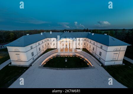 Festetics Schloss in der Stadt Ungarn. Historisches Gebäude an diesem Ort. Neues Museum. Stockfoto