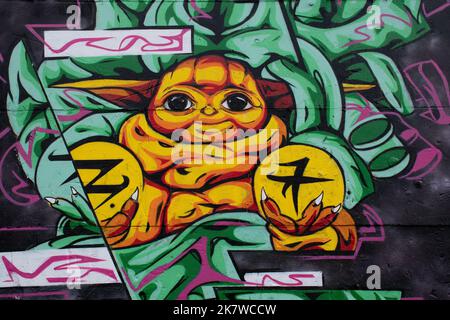 Nahaufnahme von Graffiti von Seboh Creation in den ROHEN Geländen, Friedrichshain, Berlin Stockfoto