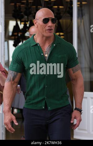 Madrid, Spanien. 19. Oktober 2022. Darsteller Dwayne Johnson posiert während der Fotozelle zur Präsentation des Films 'BLACK ADAM' in Madrid. Kredit: SOPA Images Limited/Alamy Live Nachrichten Stockfoto