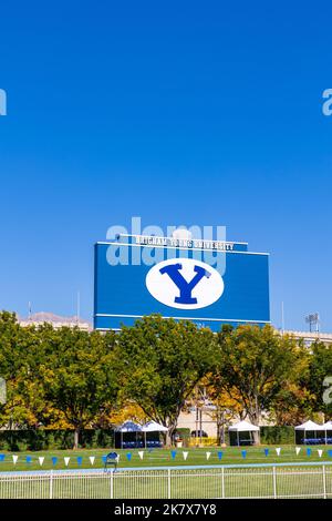 Provo, UT - 14. Oktober 2022: Lavell Edwards Stadium auf dem Campus der Brigham Young University in Provo, Utah Stockfoto