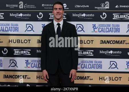 Rho, Italien. 17. Oktober 2022. Dusan Vlahovic während der Gran Gala del Calcio AIC 2022 auf der Rho Fiera Milano, Mailand, Italien am 17. Oktober 2022 Quelle: Independent Photo Agency/Alamy Live News Stockfoto