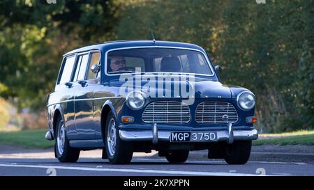 1966 blauer Volvo P120 Classic Kombi Stockfoto