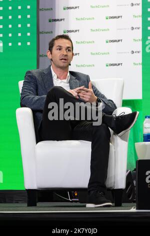 San Francisco, USA. 19. Oktober 2022. Michael Elanjia spricht auf der Bühne während des TechCrunch Disrupt 2022 am 19. Oktober 2022 in San Francisco, Kalifornien. Foto: Picture Happy Photos/imageSPACE/Sipa USA Kredit: SIPA USA/Alamy Live News Stockfoto