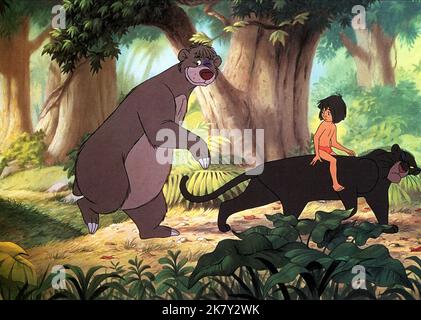 Baloo, Mowgli & Bagheera Film The Dschungelbuch (USA 1967) Regie: Wolfgang Reitherman 18. Oktober 1967 **WARNUNG** dieses Foto ist nur für redaktionelle Zwecke bestimmt und unterliegt dem Urheberrecht von DISNEY und/oder dem Fotografen, der von der Film- oder Produktionsgesellschaft beauftragt wurde, und kann nur durch Veröffentlichungen in Verbindung mit der Werbung für den oben genannten Film reproduziert werden. Eine obligatorische Gutschrift für DISNEY ist erforderlich. Der Fotograf sollte ebenfalls angerechnet werden, wenn er bekannt ist. Ohne schriftliche Genehmigung der Film Company kann keine kommerzielle Nutzung gewährt werden. Stockfoto