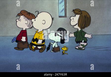 Linus, Charlie Brown, Snoopy, Woodstock & Peppermint Patty Film: A Boy named Charlie Brown (USA 1969) Charaktere: ,Charlie Brown,Snoopy, & / Titel auch: 'Ein Junge Namen Charlie Brown' Regie: Bill Melendez 04. Dezember 1969 **WARNUNG** Dieses Foto ist nur für redaktionelle Zwecke bestimmt und unterliegt dem Copyright von PARAMOUNT und/oder des Fotografen, der von der Film- oder Produktionsfirma beauftragt wurde und darf nur von Publikationen im Zusammenhang mit der Bewerbung des oben genannten Films reproduziert werden. Eine obligatorische Gutschrift an PARAMOUNT ist erforderlich. Der Fotograf sollte auch bei Bekanntwerden des Fotos gutgeschrieben werden. Keine kommerzielle Nutzung möglich Stockfoto