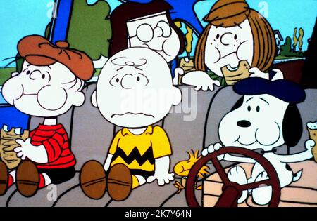 Charlie Brown, Woodstock, Snoopy Film: A Boy named Charlie Brown (USA 1969) Charaktere: Charlie Brown,,Snoopy / Titel auch: 'Ein Junge Namen Charlie Brown' Regie: Bill Melendez 04. Dezember 1969 **WARNUNG** Dieses Foto ist nur für redaktionelle Zwecke bestimmt und unterliegt dem Copyright von PARAMOUNT und/oder des Fotografen, der von der Film- oder Produktionsfirma beauftragt wurde und darf nur von Publikationen im Zusammenhang mit der Bewerbung des oben genannten Films reproduziert werden. Eine obligatorische Gutschrift an PARAMOUNT ist erforderlich. Der Fotograf sollte auch bei Bekanntwerden des Fotos gutgeschrieben werden. Ohne schriftliche A kann keine kommerzielle Nutzung gewährt werden Stockfoto