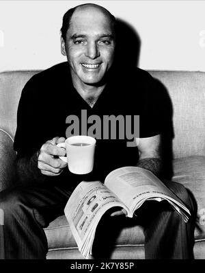 Burt Lancaster Film The Birdman of Alcatraz (USA 1962) Charaktere: Robert Franklin Stroud Regie: John Frankenheimer 03. Juli 1962 **WARNUNG** dieses Foto ist nur für redaktionelle Zwecke bestimmt und unterliegt dem Urheberrecht von UNITED ARTISTS und/oder dem Fotografen, der von der Film or Production Company zugewiesen wurde. Eine obligatorische Gutschrift für UNITED ARTISTS ist erforderlich. Der Fotograf sollte ebenfalls angerechnet werden, wenn er bekannt ist. Ohne schriftliche Genehmigung der Film Company kann keine kommerzielle Nutzung gewährt werden. Stockfoto