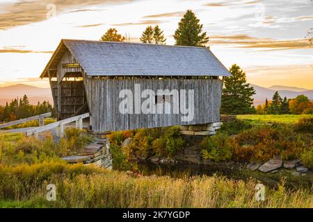 Die AM Foster überdachte Brücke in Cabot, Vermont Stockfoto