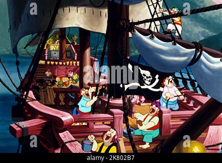 Jolly Roger Pirate Crew Film Peter Pan (USA 1953) Regie: Clyde Geronimi, Hamilton Luske, Wilfred Jackson, Regie: C Geronimi, H Luske, W Jackson 05 Februar 1953 **WARNUNG** dieses Foto ist nur für redaktionelle Zwecke bestimmt und unterliegt dem Urheberrecht von DISNEY und/oder dem Fotografen, der von der Film oder Production Company beauftragt wurde. es kann nur durch Veröffentlichungen in Verbindung mit der Werbung für den oben genannten Film reproduziert werden. Eine obligatorische Gutschrift für DISNEY ist erforderlich. Der Fotograf sollte ebenfalls angerechnet werden, wenn er bekannt ist. Ohne schriftliche Genehmigung der Film Company kann keine kommerzielle Nutzung gewährt werden. Stockfoto