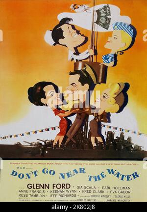 Filmplakat Film: Don't Go Near the Water (1954) Regie: Charles Walters 14 November 1957 **WARNUNG** Dieses Foto ist nur für redaktionelle Zwecke bestimmt und unterliegt dem Copyright von MGM und/oder dem von der Film- oder Produktionsfirma beauftragten Fotografen und kann nur durch Publikationen im Zusammenhang mit der Bewerbung des oben genannten Films reproduziert werden. Eine obligatorische Gutschrift an MGM ist erforderlich. Der Fotograf sollte auch bei Bekanntwerden des Fotos gutgeschrieben werden. Ohne schriftliche Genehmigung der Film Company kann keine kommerzielle Nutzung gewährt werden. Stockfoto