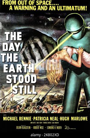 Filmplakat Film The Day the Earth Standed still (USA 1951) Charaktere: Gort Regie: Robert Wise 18. September 1951 **WARNUNG** dieses Foto ist nur für redaktionelle Zwecke bestimmt und unterliegt dem Copyright von 20TH CENTURY FOX und/oder dem Fotografen, der von der Film or Production Company beauftragt wurde und kann nur durch Veröffentlichungen in Verbindung mit der Werbung für den obigen Film reproduziert werden. Eine obligatorische Gutschrift für 20TH CENTURY FOX ist erforderlich. Der Fotograf sollte ebenfalls angerechnet werden, wenn er bekannt ist. Ohne schriftliche Genehmigung der Film Company kann keine kommerzielle Nutzung gewährt werden. Stockfoto
