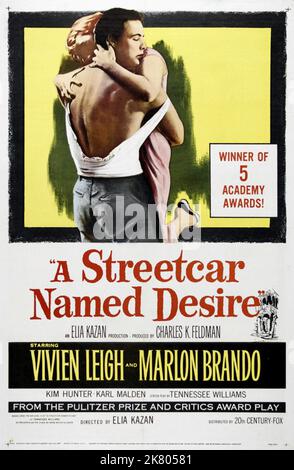Vivien Leigh & Marlon Brando Poster Film: A Streetcar named Desire (USA 1951) Charaktere: Blanche DuBois & Stanley Kowalski / Literaturverfilmung (Based on the Play von Tennessee Williams) Regie: Elia Kazan 09. September 1951 **WARNUNG** Dieses Foto ist nur für den redaktionellen Gebrauch bestimmt und unterliegt dem Copyright von WARNER BROS. / JACK ALBIN und/oder der Fotograf, der von der Film- oder Produktionsfirma beauftragt wurde und nur durch Publikationen im Zusammenhang mit der Bewerbung des oben genannten Films reproduziert werden kann. Eine obligatorische Gutschrift an WARNER BROS. / JACK ALBIN ist erforderlich. Ohne w kann keine kommerzielle Nutzung gewährt werden Stockfoto
