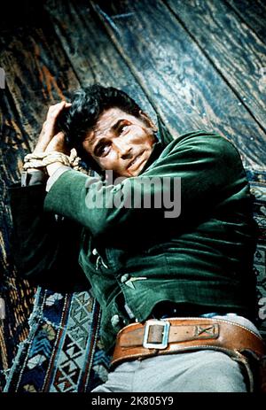 Michael Landon Television: Bonanza (TV-Serie) Charaktere: Joseph 'Little Joe' Cartwright USA 1959-1973, 12. September 1959 **WARNUNG** Dieses Foto ist nur für redaktionelle Verwendung bestimmt und unterliegt dem Copyright von NBC und/oder dem von der Film- oder Produktionsfirma beauftragten Fotografen.Es kann nur von Publikationen im Zusammenhang mit der Bewerbung des oben genannten Films reproduziert werden. Eine obligatorische Gutschrift an NBC ist erforderlich. Der Fotograf sollte auch bei Bekanntwerden des Fotos gutgeschrieben werden. Ohne schriftliche Genehmigung der Film Company kann keine kommerzielle Nutzung gewährt werden. Stockfoto