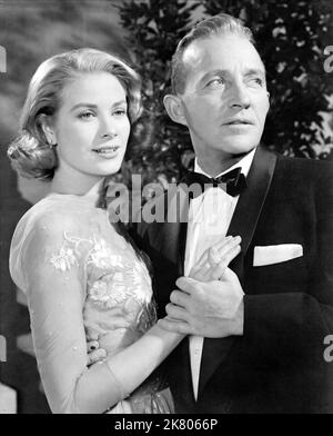 Grace Kelly & Bing Crosby Film: High Society (USA 1956) Charaktere: Tracy Samantha Lord, C.K. Dexter-Haven Director: Charles Walters 17 July 1956 **WARNUNG** Dieses Foto ist nur für den redaktionellen Gebrauch bestimmt und unterliegt dem Copyright von MGM und/oder dem Fotografen, der von der Film- oder Produktionsfirma beauftragt wurde, und kann nur durch Publikationen im Zusammenhang mit der Bewerbung des oben genannten Films reproduziert werden. Eine obligatorische Gutschrift an MGM ist erforderlich. Der Fotograf sollte auch bei Bekanntwerden des Fotos gutgeschrieben werden. Ohne schriftliche Genehmigung der Film Company kann keine kommerzielle Nutzung gewährt werden. Stockfoto