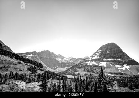 Hidden Lake Übersicht vom Logan Pass im Glacier National Park, Montana, USA. Stockfoto