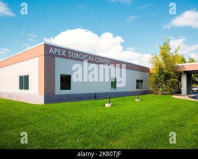 Westmoreland, New York - 28. Sep 2022: Nahaufnahme der Landschaft des APEX Surgical Center. Das Apex Surgical Center ist eine Chirurgische Pflegeeinrichtung am selben Tag. Stockfoto