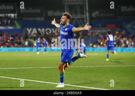 Getafe, Spanien. 18. Oktober 2022. Munir El Haddadi (Getafe) Fußball: Munir feiert nach seinem Tor beim spanischen Spiel 'La Liga Santander' zwischen Getafe CF 2-2 Athletic Club de Bilbao im Coliseum Alfonso Perez in Getafe, Spanien . Quelle: Mutsu Kawamori/AFLO/Alamy Live News Stockfoto