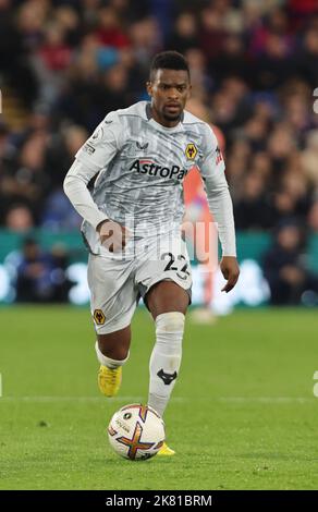 London ENGLAND - Oktober 18: Wolverhampton Wanderers' Nelson Semedo während des Fußballmatches der englischen Premier League zwischen Crystal Palace und Wolverha Stockfoto