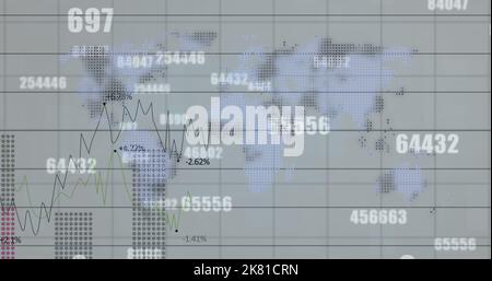 Bild der Verarbeitung von Finanzdaten und der sich über die Weltkarte verändernden Zahlen Stockfoto