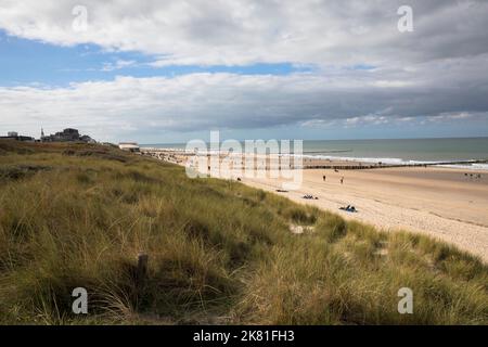 Der Strand in Domburg auf der Halbinsel Walcheren, Zeeland, Niederlande. Der Strand bei Domburg auf Walcheren, Zeeland, Niederlande. Stockfoto