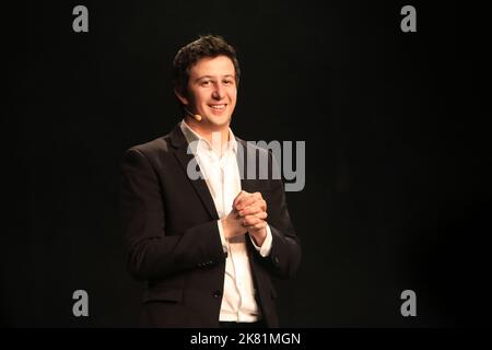 Les Jumeaux : Steeven Demora et Christopher Demora. Humoristes. 32ème Festival Mont-Blanc Humor. März 2016. Saint-Gervais-les-Bains. Haute-Savoie. Stockfoto