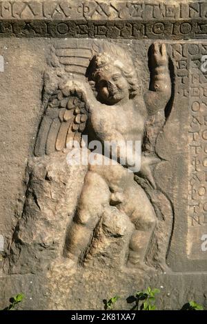 Relief auf einem Sarkophag in der antiken Stadt Aphrodisias in Geyre, Aydin, Turkiye Stockfoto