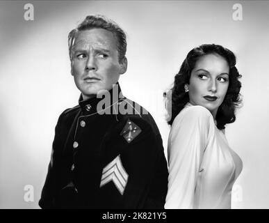 Van Johnson & Patricia Kirkwood Film: No Leave, No Love (1947) Charaktere: Sgt. Michael Hanlon & Director: Charles Martin 03 October 1946 **WARNUNG** Dieses Foto ist nur für den redaktionellen Gebrauch bestimmt und unterliegt dem Copyright von METRO-GOLDWYN-MAYER und/oder des Fotografen, der von der Film- oder Produktionsfirma beauftragt wurde und darf nur durch Publikationen im Zusammenhang mit der Bewerbung des oben genannten Films reproduziert werden. Eine obligatorische Gutschrift an METRO-GOLDWYN-MAYER ist erforderlich. Der Fotograf sollte auch bei Bekanntwerden des Fotos gutgeschrieben werden. Ohne schriftliche Genehmigung der Film Company kann keine kommerzielle Nutzung gewährt werden. Stockfoto