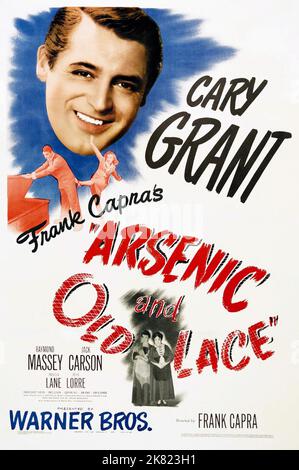 Cary Grant Film: Arsen Und Alte Spitze (1947) Charaktere: Mortimer Brewster Regie: Frank Capra 01 March 1944 **WARNUNG** Dieses Foto ist nur für redaktionelle Zwecke bestimmt und unterliegt dem Copyright von WARNER BROS und/oder des Fotografen, der von der Film- oder Produktionsfirma beauftragt wurde, und kann nur von Publikationen im Zusammenhang mit der Bewerbung des oben genannten Films reproduziert werden. Eine obligatorische Gutschrift an WARNER BROS ist erforderlich. Der Fotograf sollte auch bei Bekanntwerden des Fotos gutgeschrieben werden. Ohne schriftliche Genehmigung der Film Company kann keine kommerzielle Nutzung gewährt werden. Stockfoto