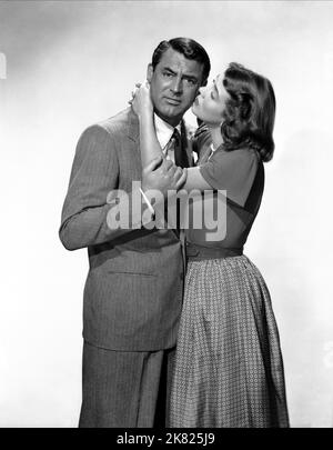 Cary Grant & Betsy Drake Film: Every Girl should Be Married (USA 1948) Charaktere: Dr. Madison Brown, Anabel Sims Regie: Don Hartman 25. Dezember 1948 **WARNUNG** Dieses Foto ist nur für redaktionelle Zwecke bestimmt und unterliegt dem Copyright von RKO und/oder des Fotografen, der von der Film- oder Produktionsfirma beauftragt wurde und darf nur von Publikationen im Zusammenhang mit der Bewerbung des oben genannten Films reproduziert werden. Eine obligatorische Gutschrift an RKO ist erforderlich. Der Fotograf sollte auch bei Bekanntwerden des Fotos gutgeschrieben werden. Ohne schriftliche Genehmigung der Film Company kann keine kommerzielle Nutzung gewährt werden. Stockfoto