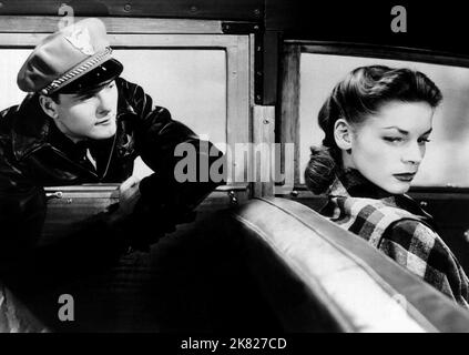 Lauren Bacall Film: Dark Passage (USA 1947) Charaktere: Irene Jansen Titel auch: 'Das unbekannte Gesicht' Regie: Delmer Daves 05. September 1947 **WARNUNG** Dieses Foto ist nur für redaktionelle Zwecke bestimmt und unterliegt dem Copyright von WARNER BROS. Und/oder des Fotografen, der von der Film- oder Produktionsfirma beauftragt wurde und nur durch Publikationen im Zusammenhang mit der Bewerbung des oben genannten Films reproduziert werden kann. Eine obligatorische Gutschrift an WARNER BROS. Ist erforderlich. Der Fotograf sollte auch bei Bekanntwerden des Fotos gutgeschrieben werden. Ohne schriftliche Genehmigung der Film Company kann keine kommerzielle Nutzung gewährt werden. Stockfoto