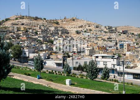 Urfa, offiziell bekannt als Şanlıurfa, ist eine Stadt im Südosten der Türkei und die Hauptstadt der Provinz Şanlıurfa. Stockfoto