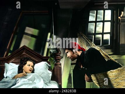 Maureen O'Hara & Tyrone Power Film The Black Swan (USA 1942) Charaktere: Lady Margaret Denby, Jamie Waring Regie: Henry King 04. Dezember 1942 **WARNUNG** dieses Foto ist nur für redaktionelle Zwecke bestimmt und unterliegt dem Urheberrecht von 20TH CENTURY FOX und/oder dem Fotografen, der von der Film or Production Company zugewiesen wurde. Eine obligatorische Gutschrift für 20TH CENTURY FOX ist erforderlich. Der Fotograf sollte ebenfalls angerechnet werden, wenn er bekannt ist. Ohne schriftliche Genehmigung der Film Company kann keine kommerzielle Nutzung gewährt werden. Stockfoto