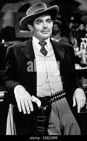 Clark Gable Film Honky Tonk (USA 1941) Charaktere: 'Candy' Johnson Regie: Jack Conway 01. Oktober 1941 **WARNUNG** dieses Foto ist nur für redaktionelle Zwecke bestimmt und unterliegt dem Urheberrecht von MGM und/oder dem Fotografen, der von der Film or Production Company beauftragt wurde. Es kann nur durch Veröffentlichungen in Verbindung mit der Werbung für den oben genannten Film reproduziert werden. Eine obligatorische Gutschrift an MGM ist erforderlich. Der Fotograf sollte ebenfalls angerechnet werden, wenn er bekannt ist. Ohne schriftliche Genehmigung der Film Company kann keine kommerzielle Nutzung gewährt werden. Stockfoto