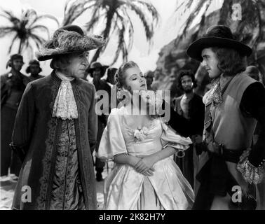 Olivia de Havilland & Errol Flynn Film Captain Blood (USA 1935) Charaktere: Arabella Bishop & Peter Blood Regie: Michael Curtiz 19. Dezember 1935 **WARNUNG** dieses Foto ist nur für redaktionelle Zwecke bestimmt und ist urheberrechtlich geschützt von WARNER BROS. Und/oder dem von der Film- oder Produktionsgesellschaft beauftragten Fotografen und dürfen nur durch Veröffentlichungen in Verbindung mit der Werbung für den oben genannten Film reproduziert werden. Eine obligatorische Gutschrift an WARNER BROS. Ist erforderlich. Der Fotograf sollte ebenfalls angerechnet werden, wenn er bekannt ist. Ohne schriftliche Genehmigung der Film Company kann keine kommerzielle Nutzung gewährt werden. Stockfoto