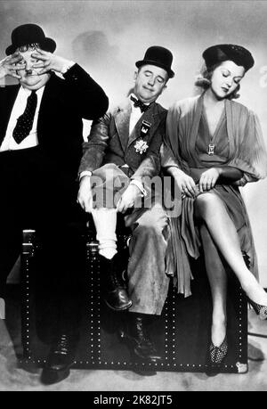 Oliver Hardy & Stan Laurel Film Laurel & Hardy (1932) 07. Oktober 1933 **WARNUNG** dieses Foto ist nur für redaktionelle Zwecke bestimmt und unterliegt dem Urheberrecht von MGM und/oder dem Fotografen, der von der Film- oder Produktionsgesellschaft beauftragt wurde. Es kann nur durch Veröffentlichungen in Verbindung mit der Werbung für den oben genannten Film reproduziert werden. Eine obligatorische Gutschrift an MGM ist erforderlich. Der Fotograf sollte ebenfalls angerechnet werden, wenn er bekannt ist. Ohne schriftliche Genehmigung der Film Company kann keine kommerzielle Nutzung gewährt werden. Stockfoto