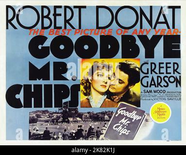 Greer Garson & Robert Donat Poster Film: Auf Wiedersehen, Mr. Chips (1939) Charaktere: Katherine, Regie: Sam Wood 15 May 1939 **WARNUNG** Dieses Foto ist nur für redaktionelle Zwecke bestimmt und unterliegt dem Copyright von MGM und/oder dem Fotografen, der von der Film- oder Produktionsfirma beauftragt wurde, und kann nur durch Publikationen im Zusammenhang mit der Bewerbung des oben genannten Films reproduziert werden. Eine obligatorische Gutschrift an MGM ist erforderlich. Der Fotograf sollte auch bei Bekanntwerden des Fotos gutgeschrieben werden. Ohne schriftliche Genehmigung der Film Company kann keine kommerzielle Nutzung gewährt werden. Stockfoto