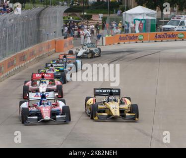 DETROIT, MI/USA - 2. JUNI 2013: Chevrolet Indy Dual in Detroit II. Graham Rahal (#15) bricht früh im Rennen aus. Stockfoto