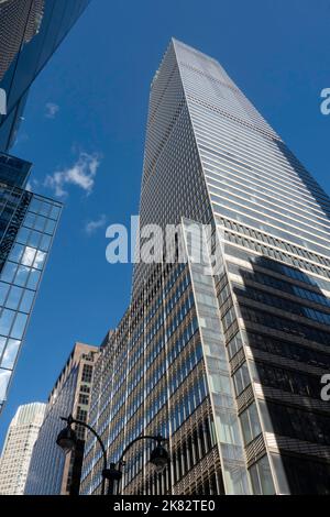 One Vanderbilt ist ein Supertall unter Bürohochhäusern an der Madison Avenue in Midtown Manhattan, 2022, New York City, USA Stockfoto