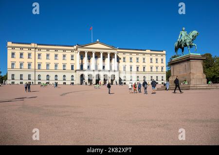 Königspalast in Oslo, Norwegen. Der Königspalast ist die offizielle Residenz des heutigen norwegischen Monarchen Stockfoto