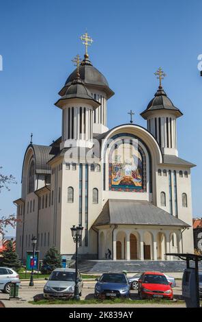 DROBETA TURNU-SEVERIN, RUMÄNIEN-04. APRIL: Orthodoxe Kathedrale am 04. April 2018 in Drobeta Turnu-Severin. Stockfoto