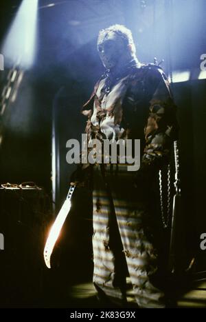 Kane Hodder Film: Jason X (2001) Charaktere: Jason Voorhees Regie: James Isaac 24 July 2001 **WARNUNG** Dieses Foto ist nur für redaktionelle Zwecke bestimmt und unterliegt dem Copyright der NEUEN LINIE und/oder des Fotografen, der von der Film- oder Produktionsfirma beauftragt wurde und darf nur von Publikationen im Zusammenhang mit der Bewerbung des oben genannten Films reproduziert werden. Eine obligatorische Gutschrift für NEUE POSITION ist erforderlich. Der Fotograf sollte auch bei Bekanntwerden des Fotos gutgeschrieben werden. Ohne schriftliche Genehmigung der Film Company kann keine kommerzielle Nutzung gewährt werden. Stockfoto
