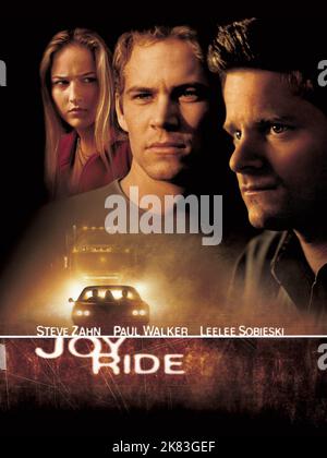 Leelee Sobieski, Paul Walker & Steve Zahn Poster Film: Joy Ride; Road Kill (USA 2001) Charaktere: Venna, Lewis Thomas, Fuller Thomas Regie: John Dahl 09. September 2001 **WARNUNG** Dieses Foto ist nur für redaktionelle Zwecke bestimmt und unterliegt dem Copyright von 20. CENTURY FOX und/oder des Fotografen, der von der Film- oder Produktionsfirma beauftragt wurde, und kann nur durch Publikationen im Zusammenhang mit der Bewerbung des oben genannten Films reproduziert werden. Eine obligatorische Gutschrift an 20. CENTURY FOX ist erforderlich. Der Fotograf sollte auch bei Bekanntwerden des Fotos gutgeschrieben werden. Eine kommerzielle Nutzung kann ohne schriftliche Genehmigung von nicht gewährt werden Stockfoto