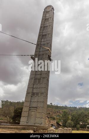 König Ezanas Stele (Stele 3) auf dem nördlichen Stelenfeld in Axum, Äthiopien Stockfoto