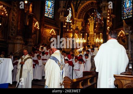 Mgr. Andre Balland, Erzbischof von Lyon, Frankreich, 1995 Stockfoto