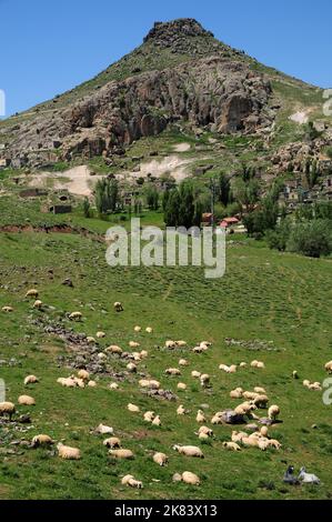 Sivrihisar ist ein altes türkisches Dorf in Aksaray, Türkei. Stockfoto