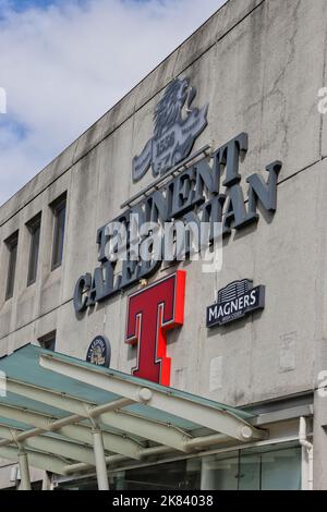 Eintritt zu den Tennent Caledonian Breweries Glasgow Scotland Juli 2022 Stockfoto