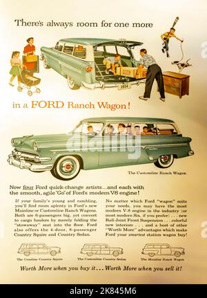 Ford Ranch Wagon-Anzeige in einem Magazin von NatGeo, 1954 Stockfoto