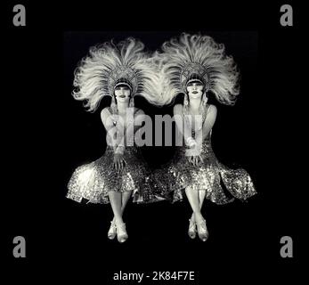 Die Dolly Sisters - fotografiert von Stanisław Julian Ignacy Ostroróg polnischer Fotograf alias Walery - 1920er Jahre Stockfoto