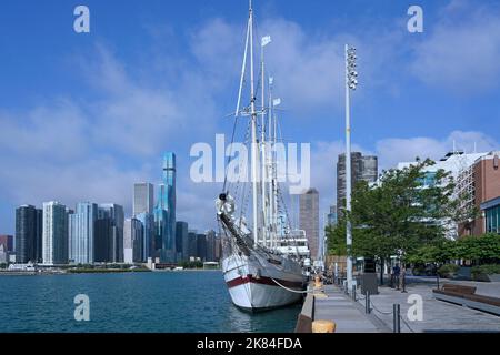 Skyline von Chicago vom Navy Pier aus gesehen Stockfoto