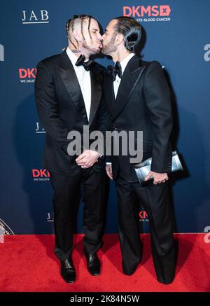 New York, USA. 20. Oktober 2022. Char DeFrancesco und Marc Jacobs nehmen am 20. Oktober 2022 an der DKMS-Jahresgala 2022 in der Cipriani Wall Street in New York Teil. (Foto von Lev Radin/Sipa USA) Quelle: SIPA USA/Alamy Live News Stockfoto